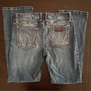 Wrangler Women’s Ultimate Riding Jean Q-Baby Boot Cut - Size 13x32 - EUC